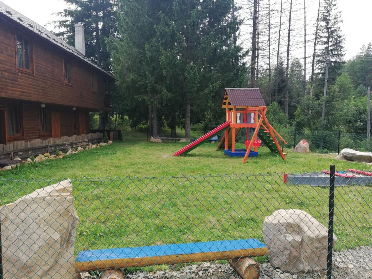 Krym Yaremche Exterior foto