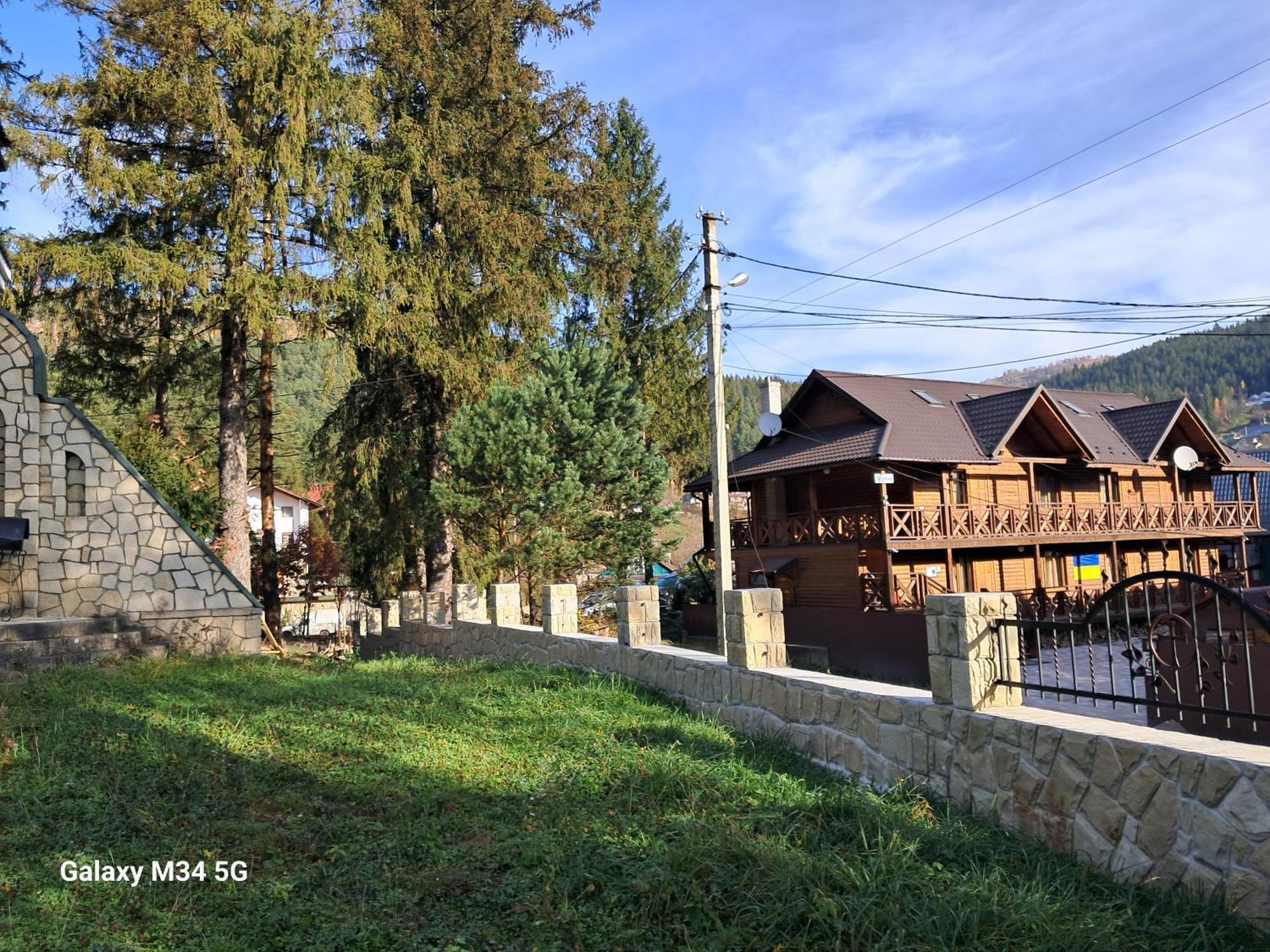 Krym Yaremche Exterior foto