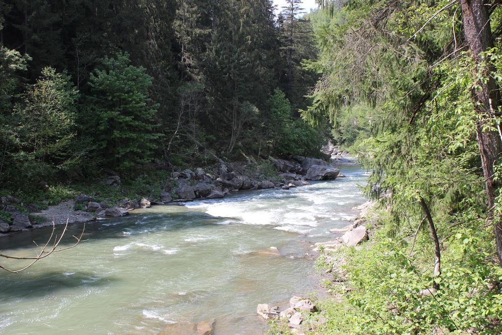 Krym Yaremche Exterior foto